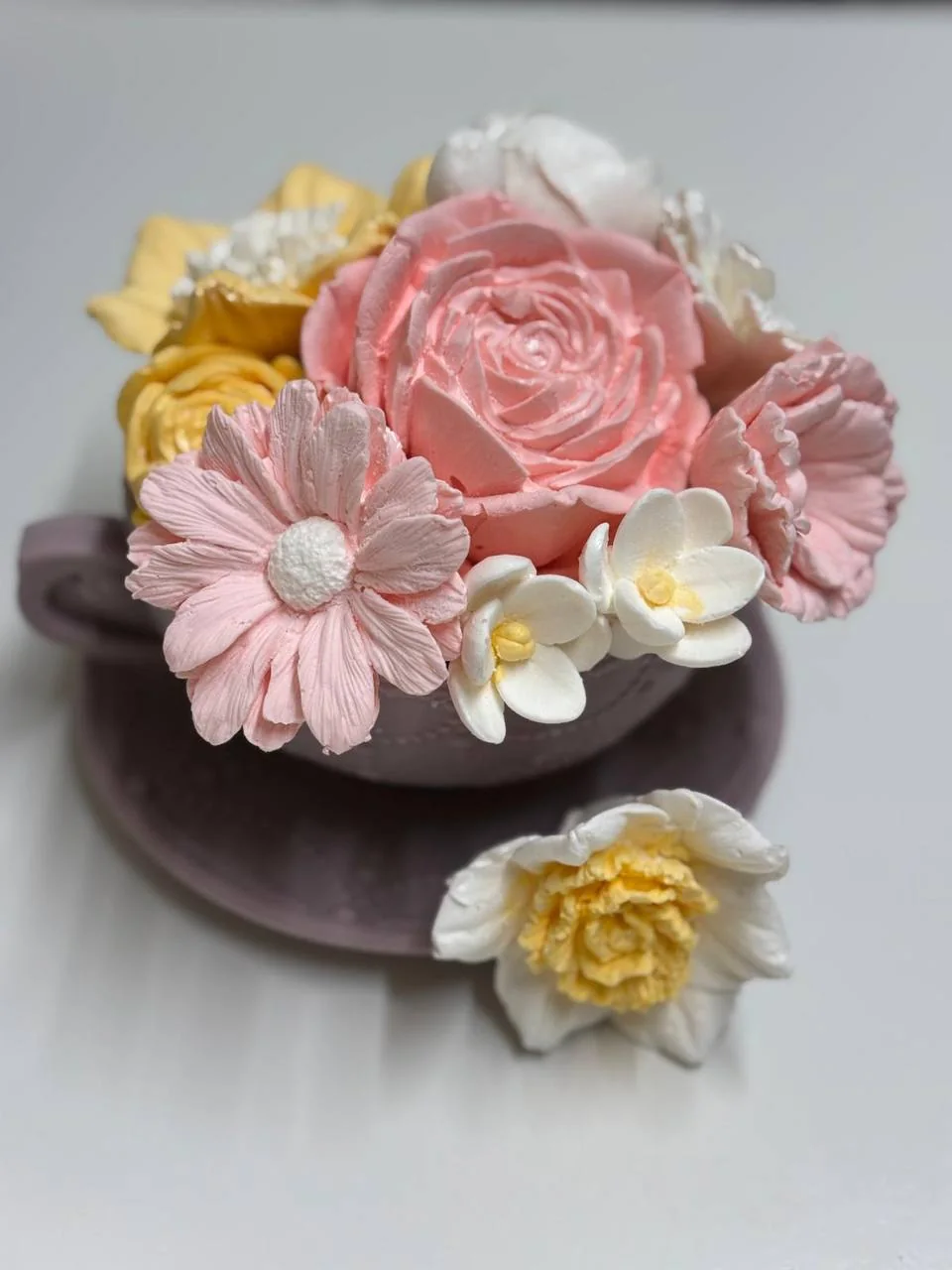 Small marshmallow flower cup as a thank-you gift
